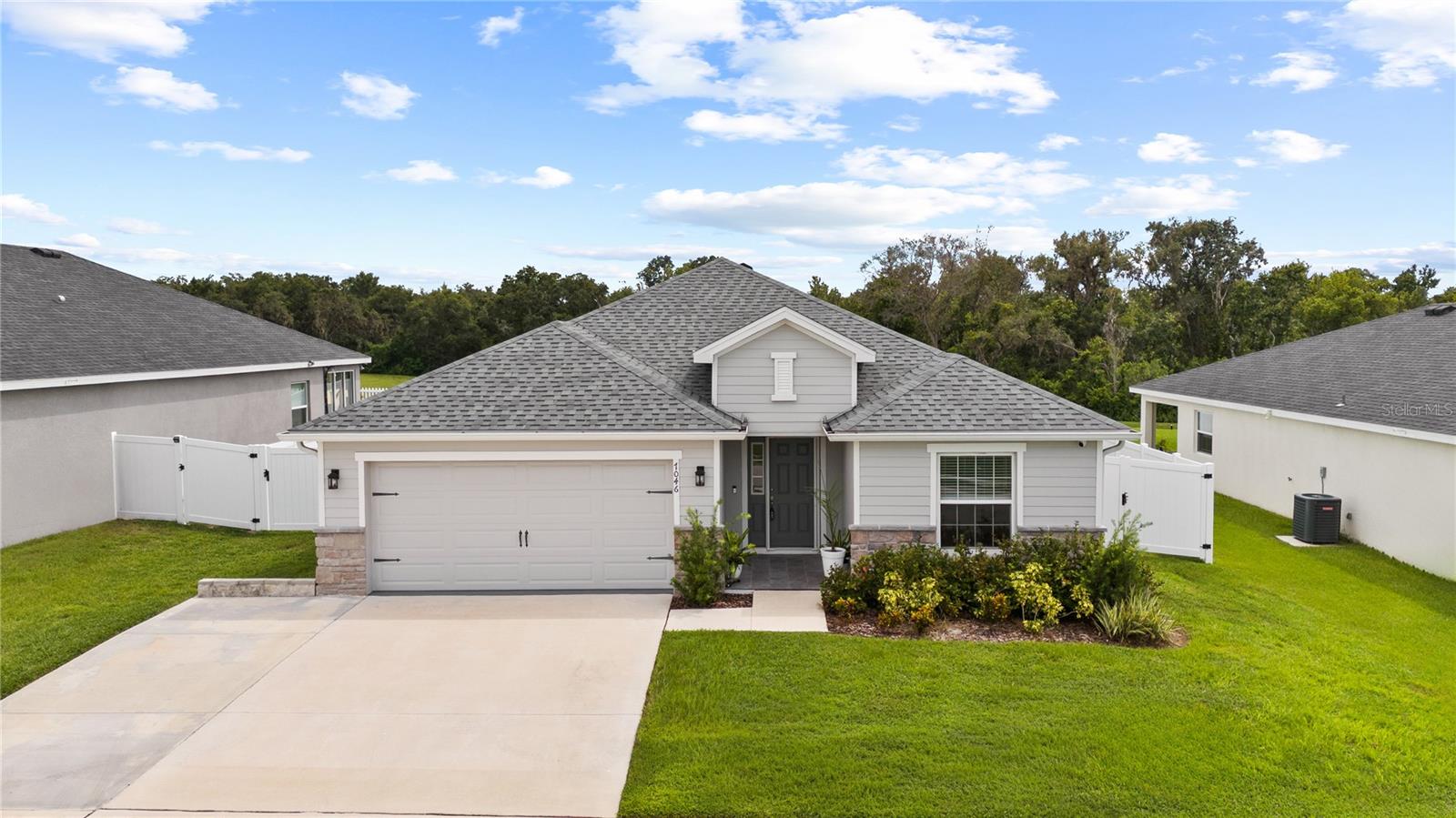 Image 26 of 31 For 7046 Bently Drive