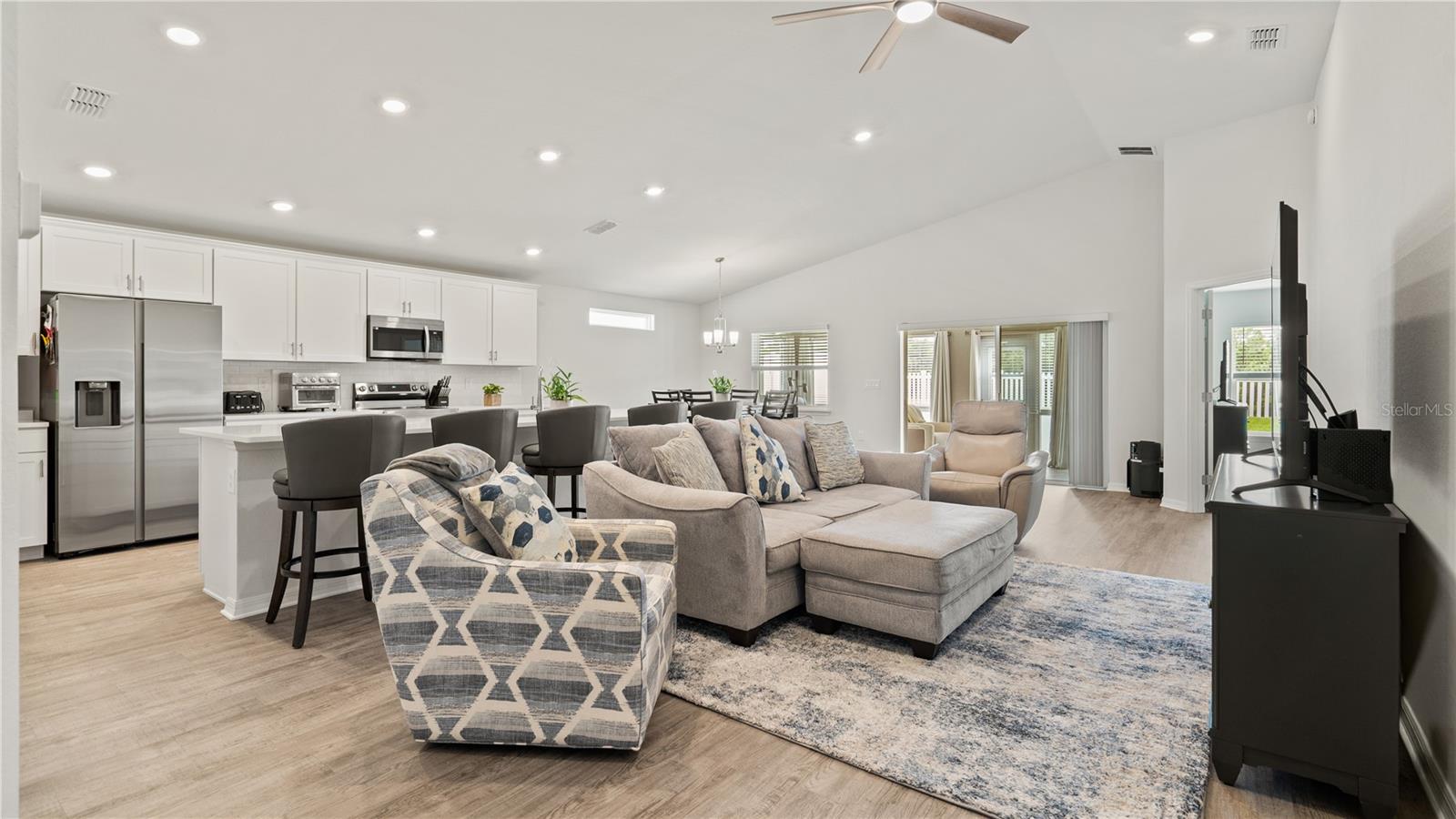 Image 9 of 31 For 7046 Bently Drive