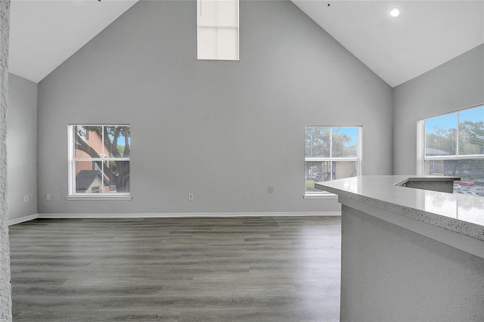 Image 12 of 38 For 6005 Westgate Drive 2224