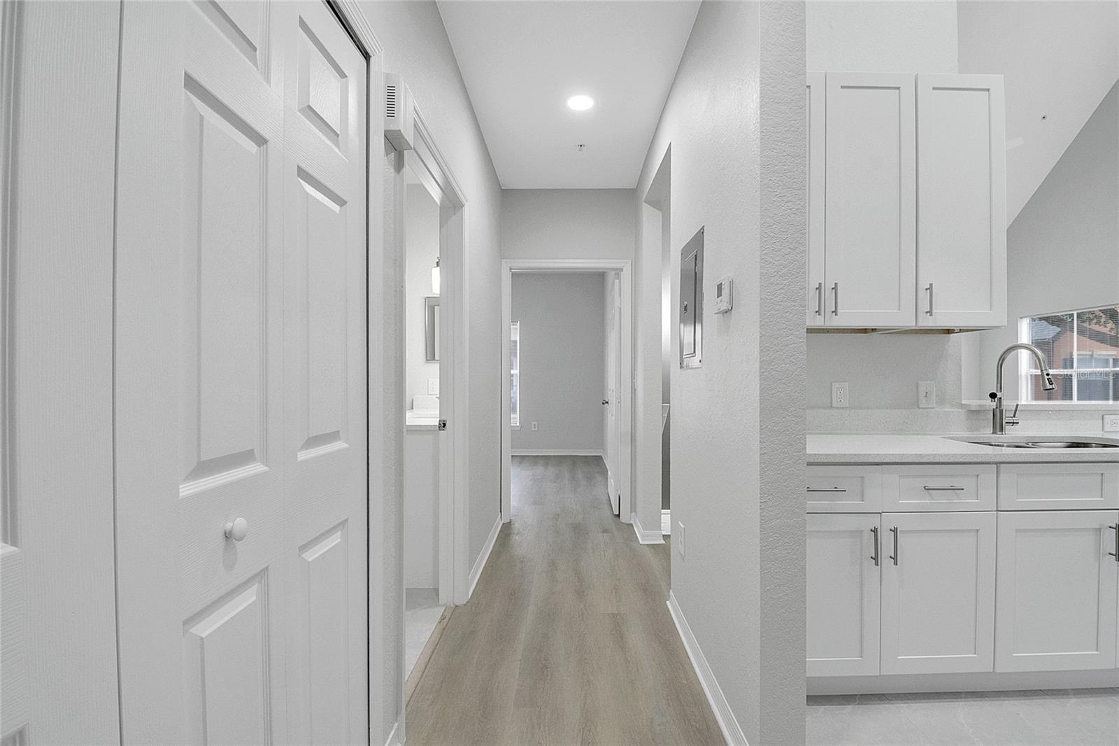 Image 20 of 38 For 6005 Westgate Drive 2224