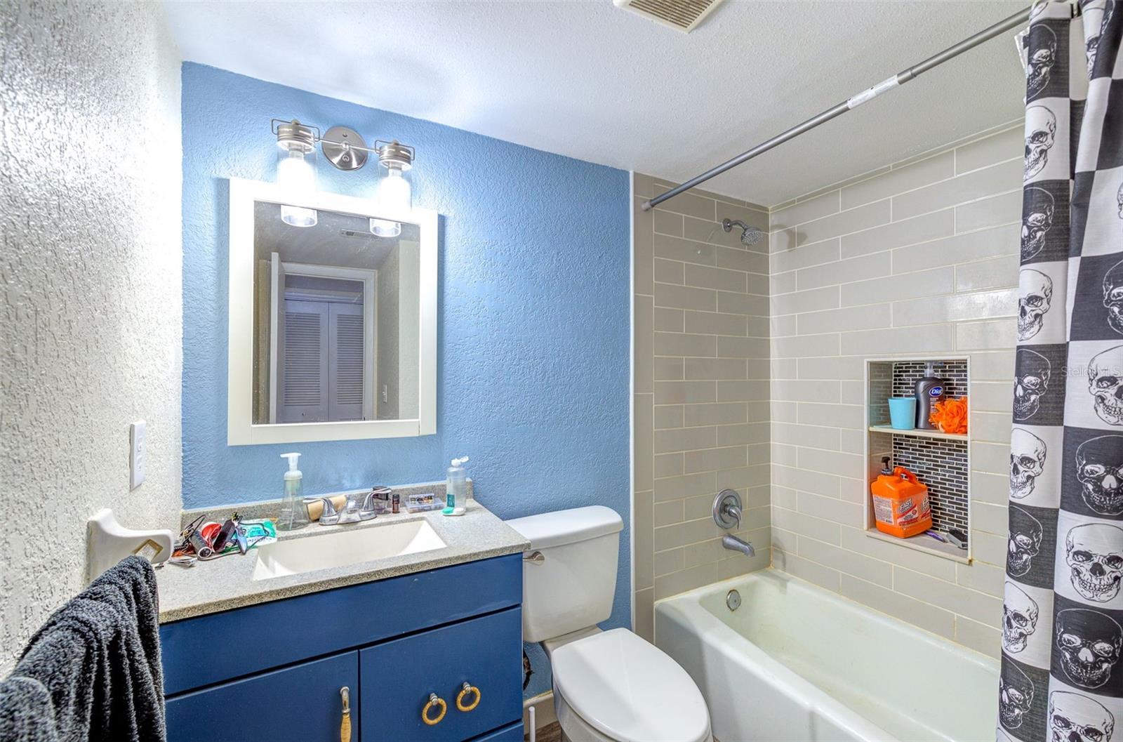 Image 8 of 17 For 5363 Hansel Avenue 9