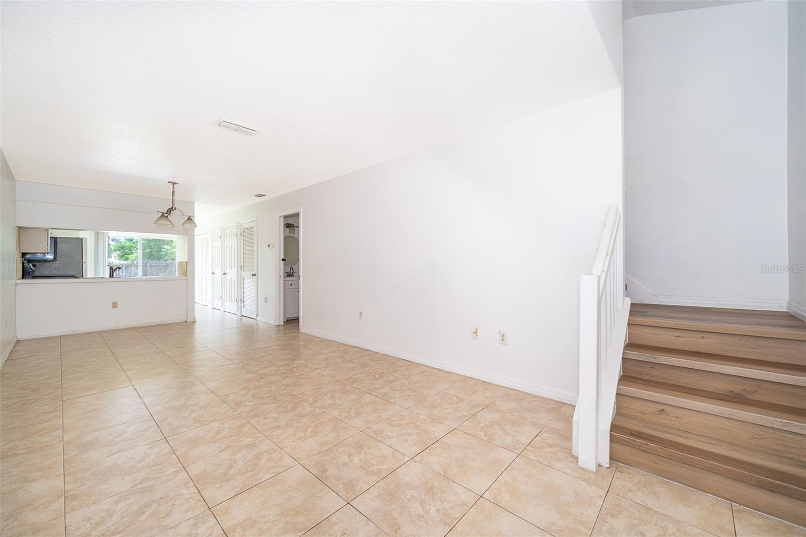 Image 10 of 25 For 3135 Enclave Court