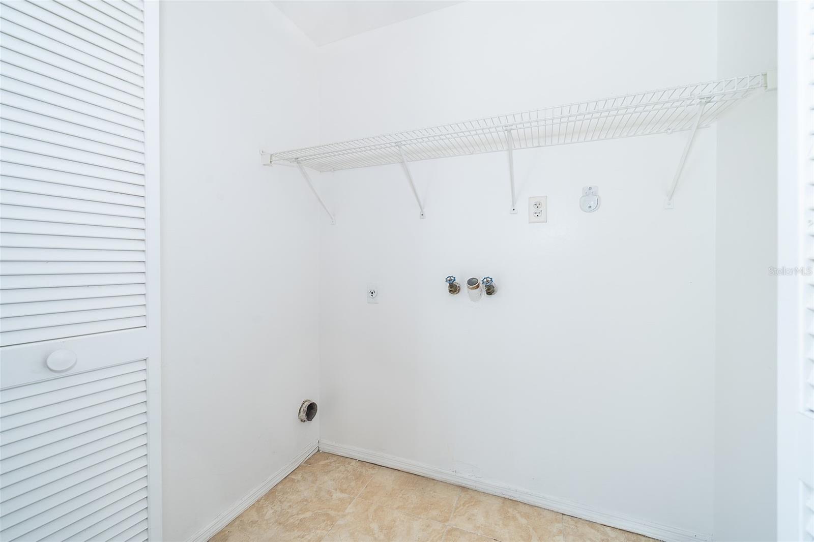 Image 20 of 25 For 3135 Enclave Court