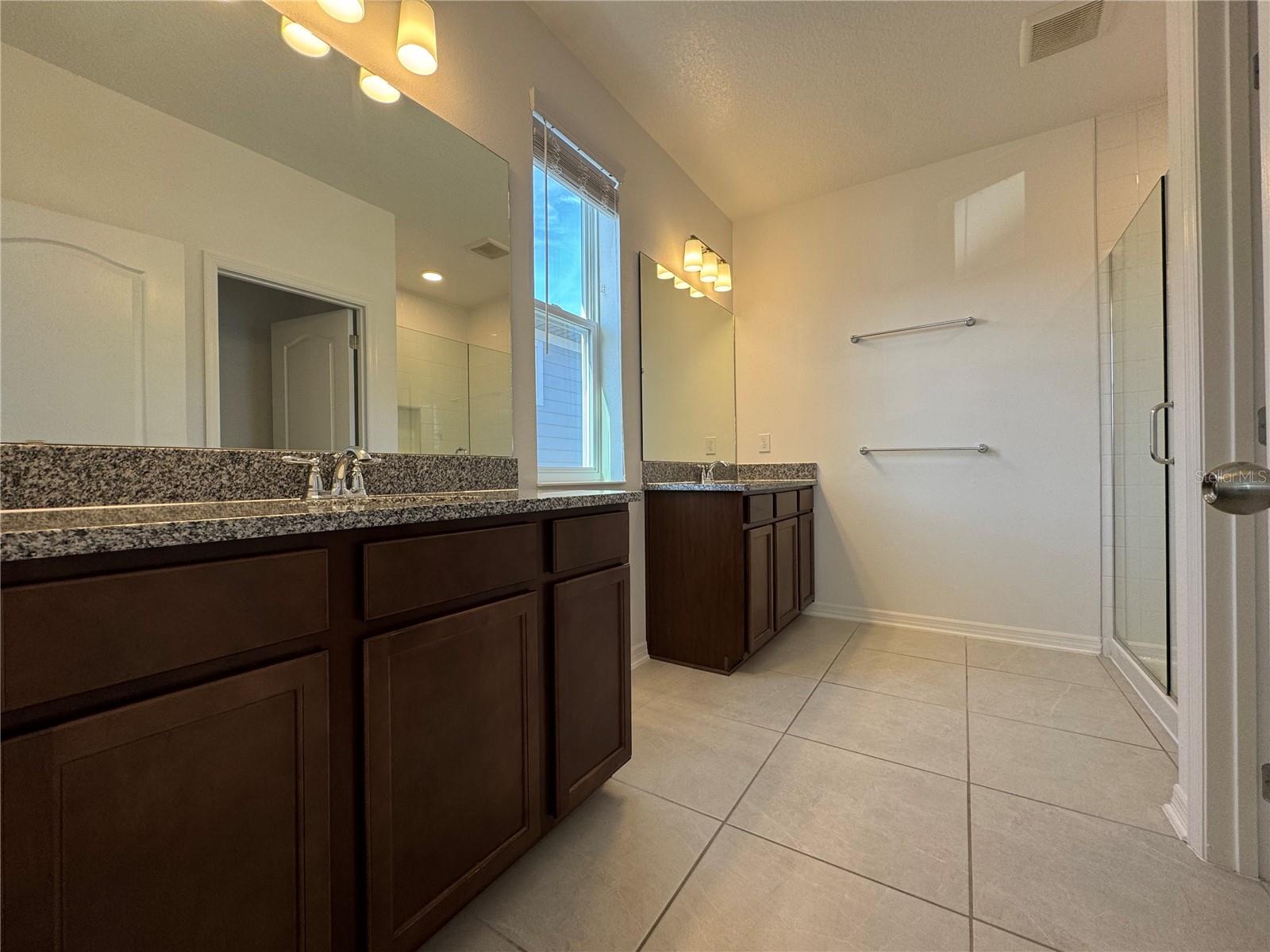Image 18 of 21 For 12512 Encore At Ovation Way