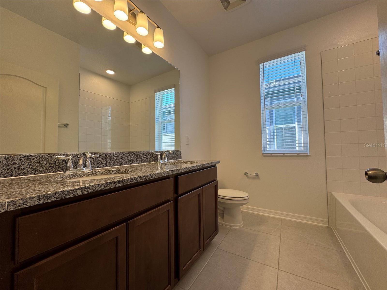 Image 19 of 21 For 12512 Encore At Ovation Way