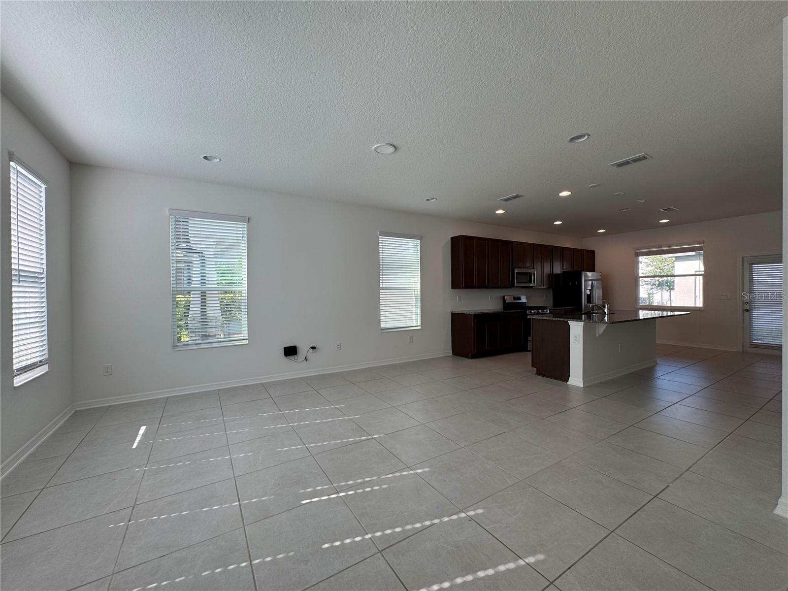 Image 4 of 21 For 12512 Encore At Ovation Way