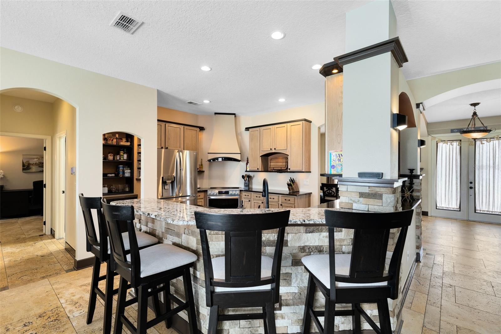 Image 10 of 51 For 13767 Blue Lagoon Way