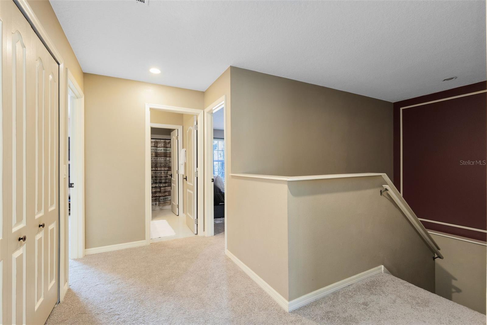 Image 21 of 51 For 13767 Blue Lagoon Way