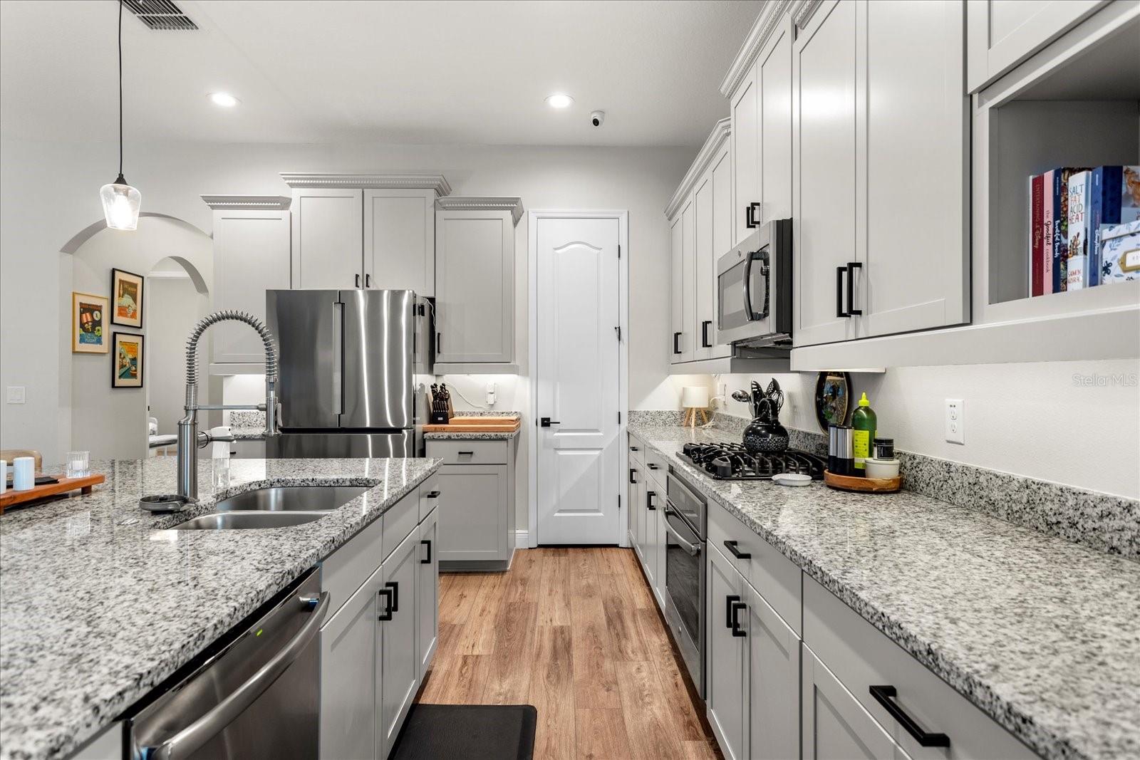 Image 4 of 24 For 15537 Kinnow Mandarin Lane