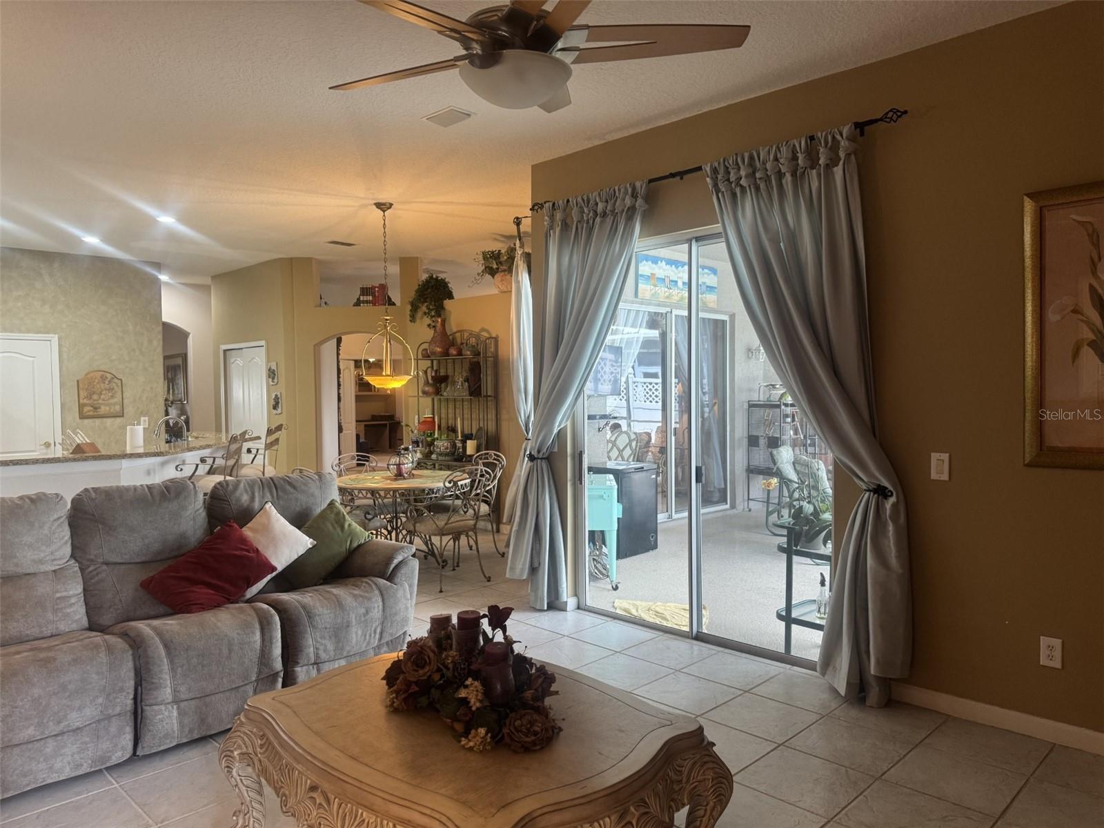 Image 31 of 52 For 10303 Newington Drive