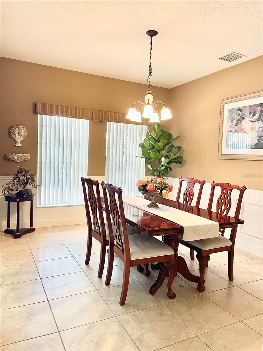 Image 5 of 42 For 2111 Rocky Bluff Court