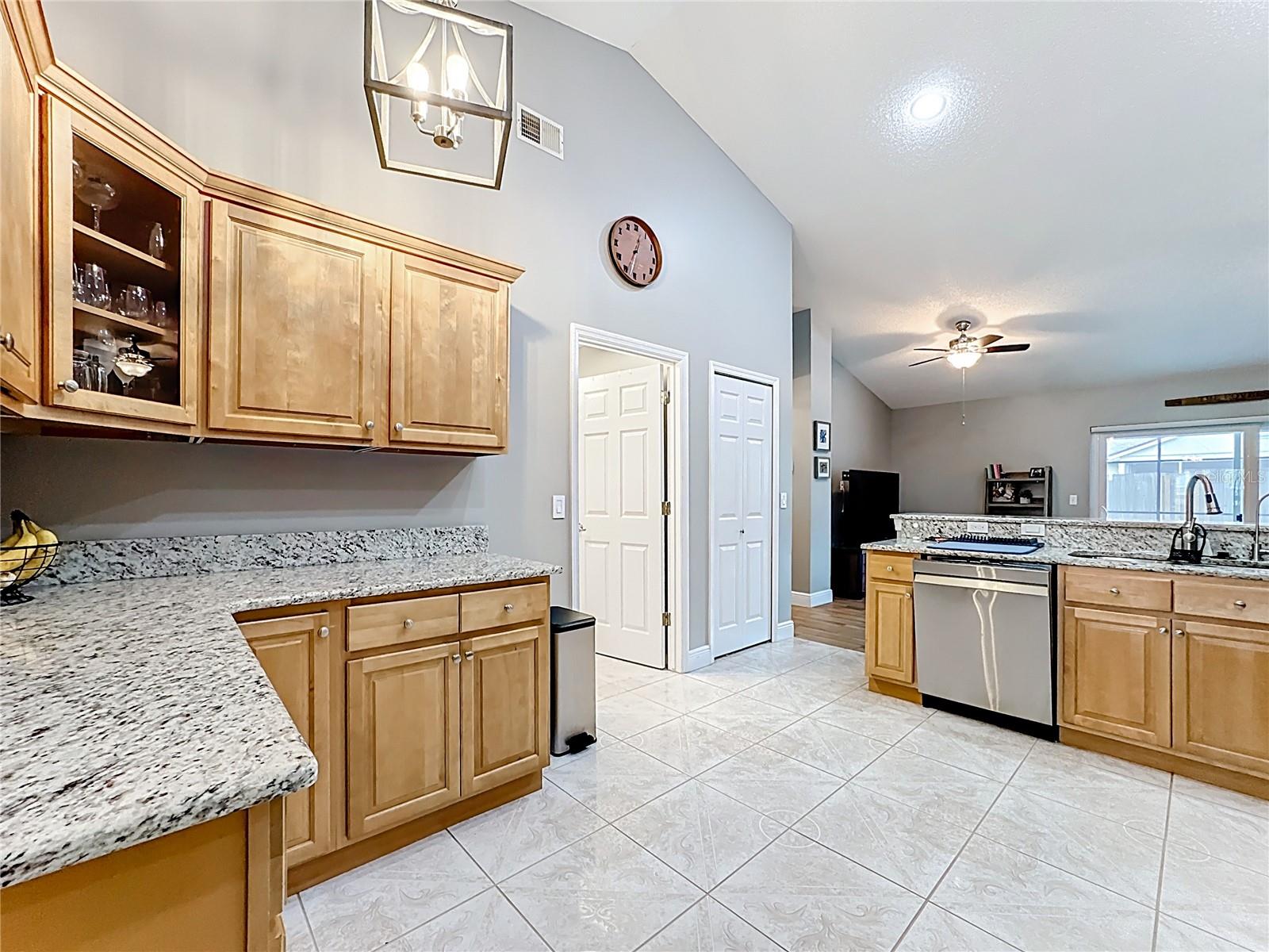 Image 8 of 46 For 301 Lytton Circle