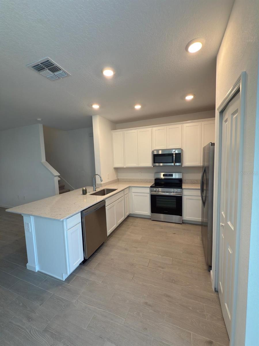 Image 6 of 15 For 3483 Se 37th Ct