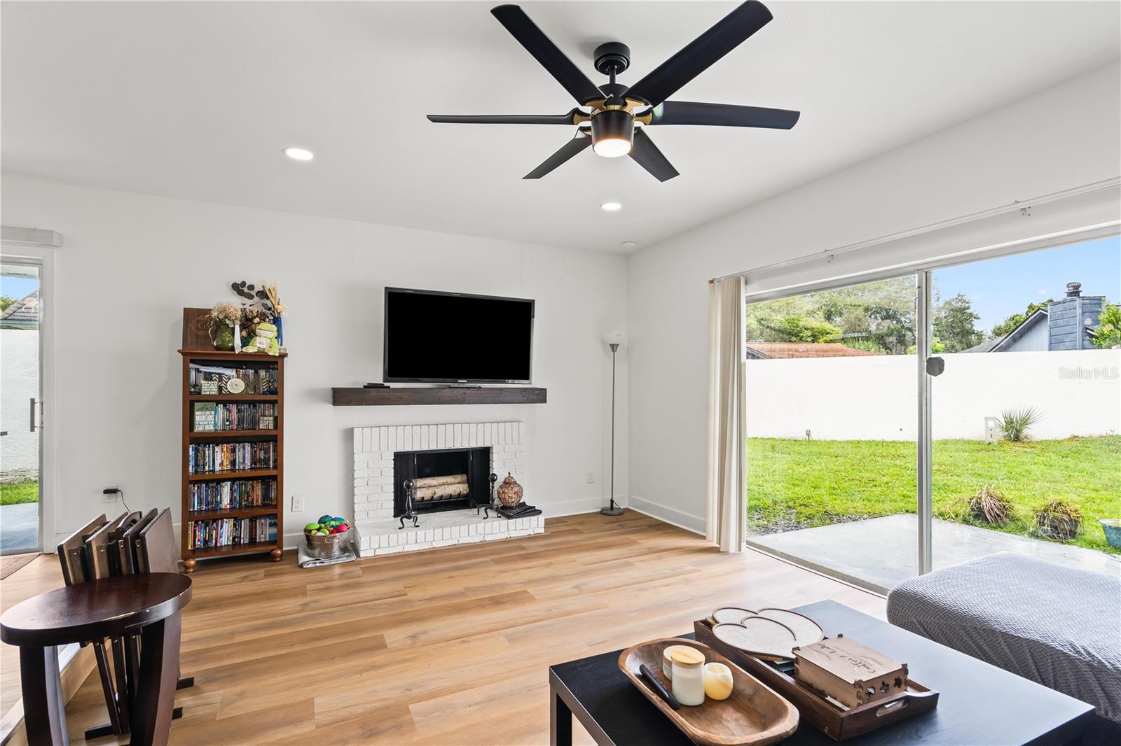 Image 12 of 28 For 120 Sanora Boulevard