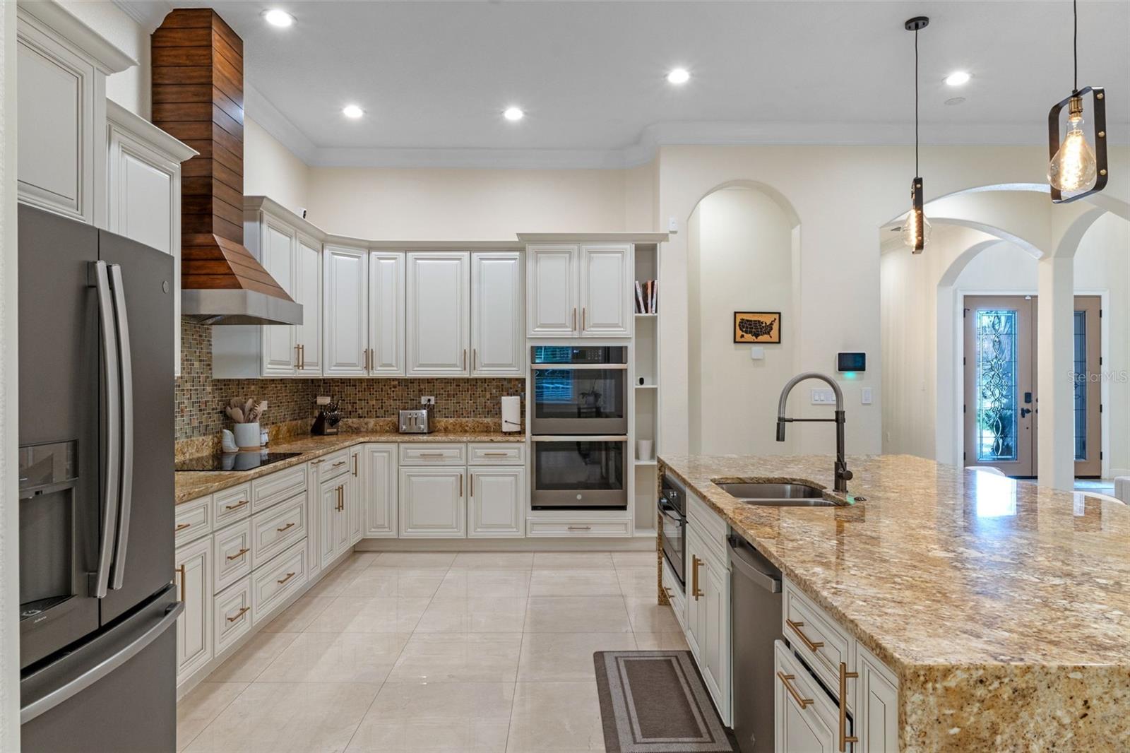 Image 13 of 54 For 436 Terravista Place