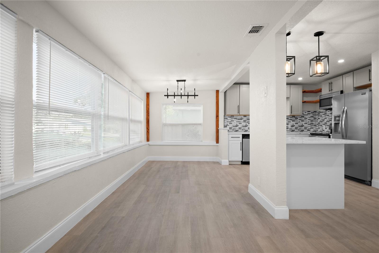 Image 4 of 25 For 3445 40th Street N