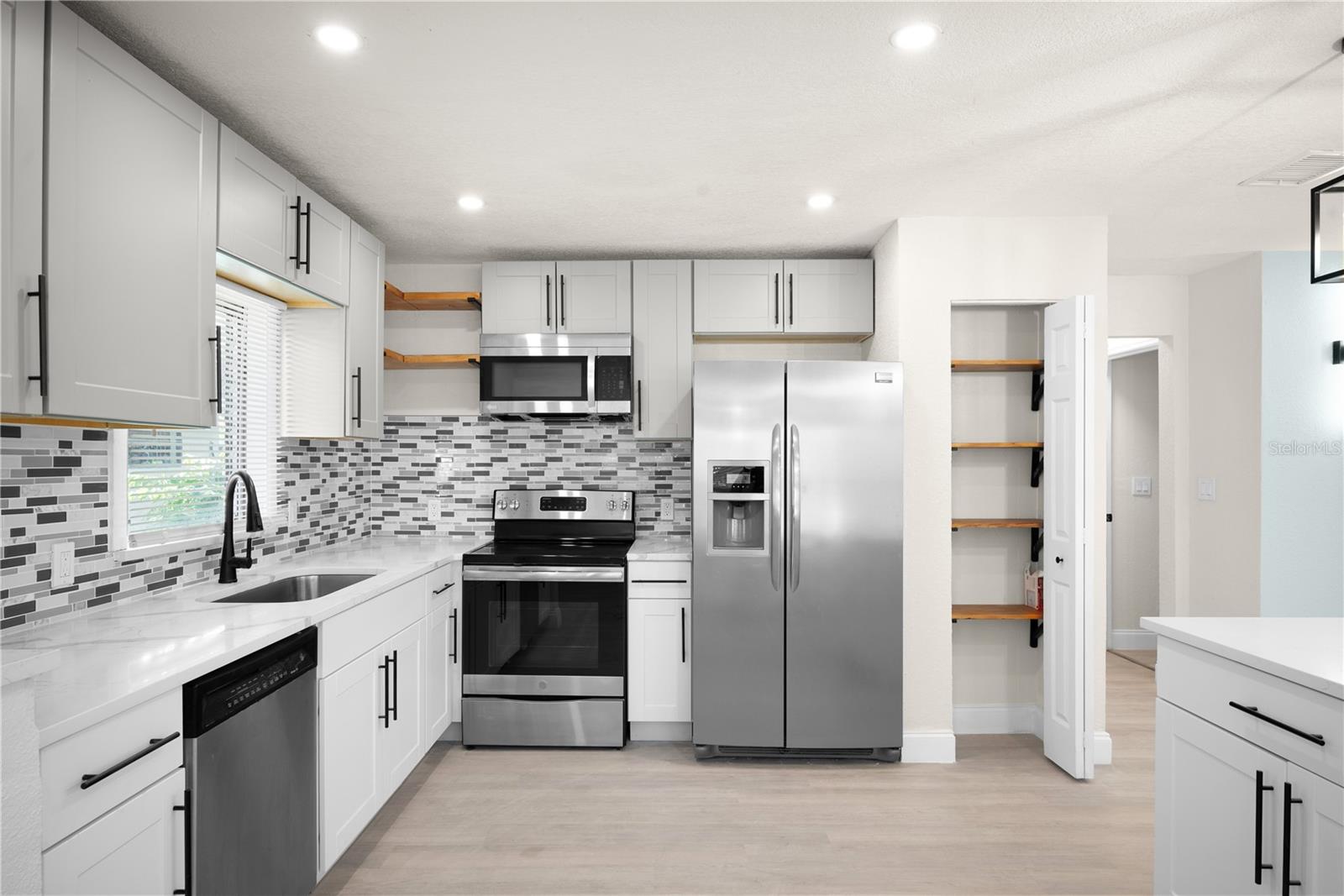 Image 7 of 25 For 3445 40th Street N