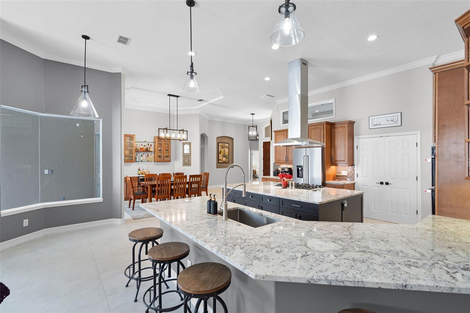 Image 9 of 39 For 4848 Keeneland Circle