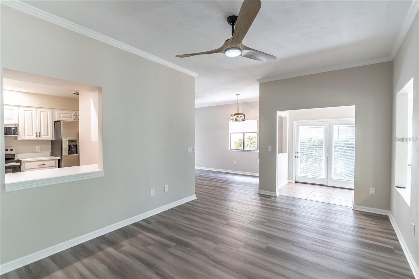 Image 7 of 16 For 42 Jana Drive