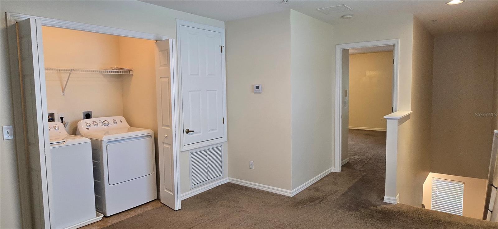 Image 15 of 19 For 13479 Applerose Lane 30