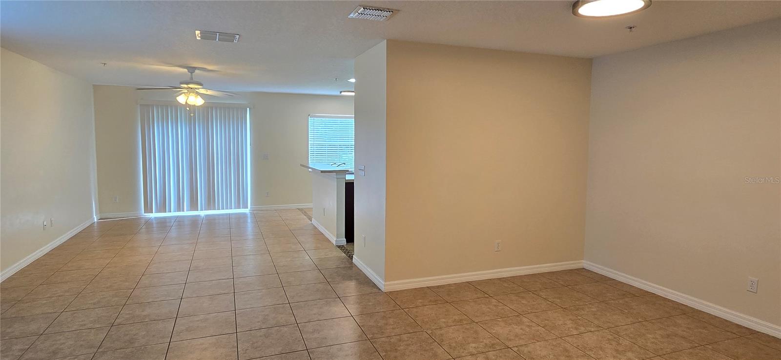 Image 2 of 19 For 13479 Applerose Lane 30