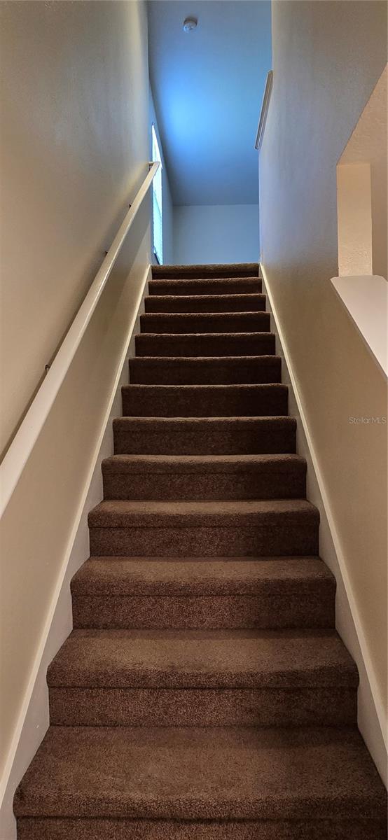 Image 7 of 19 For 13479 Applerose Lane 30
