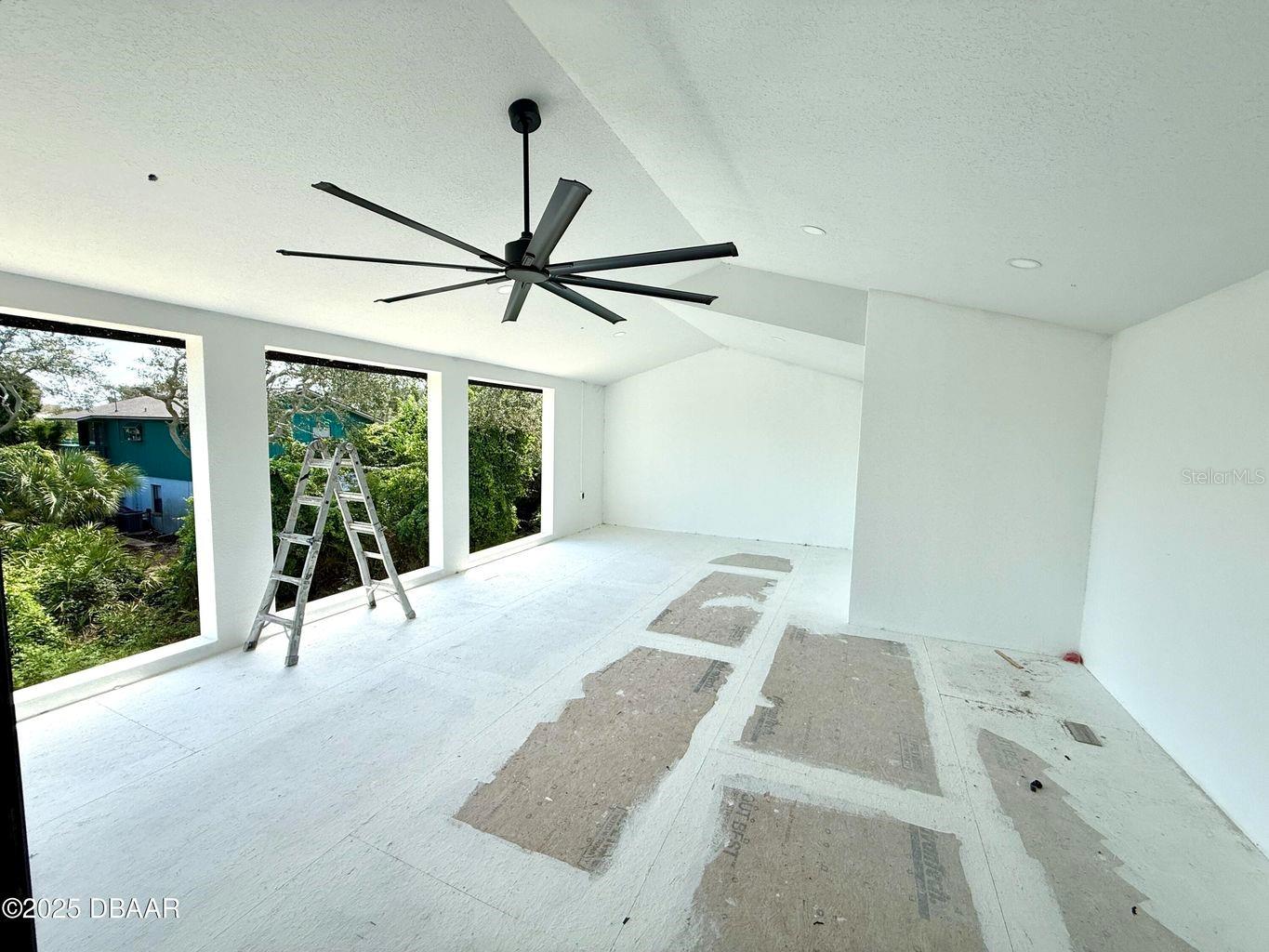 Image 13 of 25 For 9 Sweetbay Drive