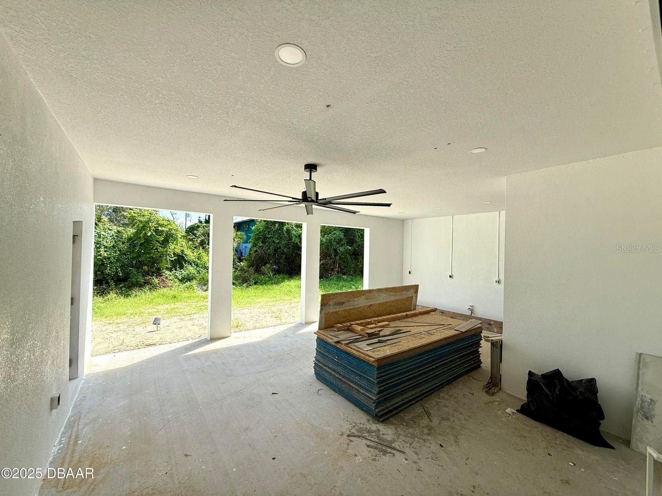 Image 21 of 25 For 9 Sweetbay Drive