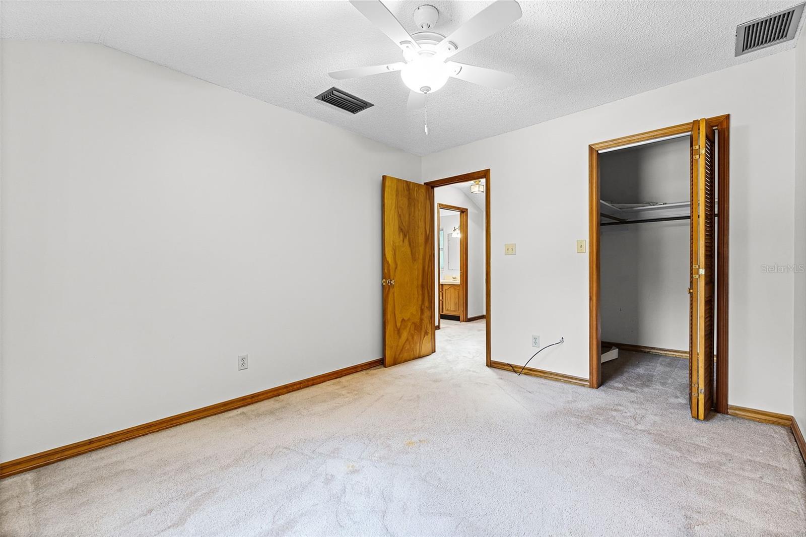 Image 31 of 36 For 2600 Virginia Drive
