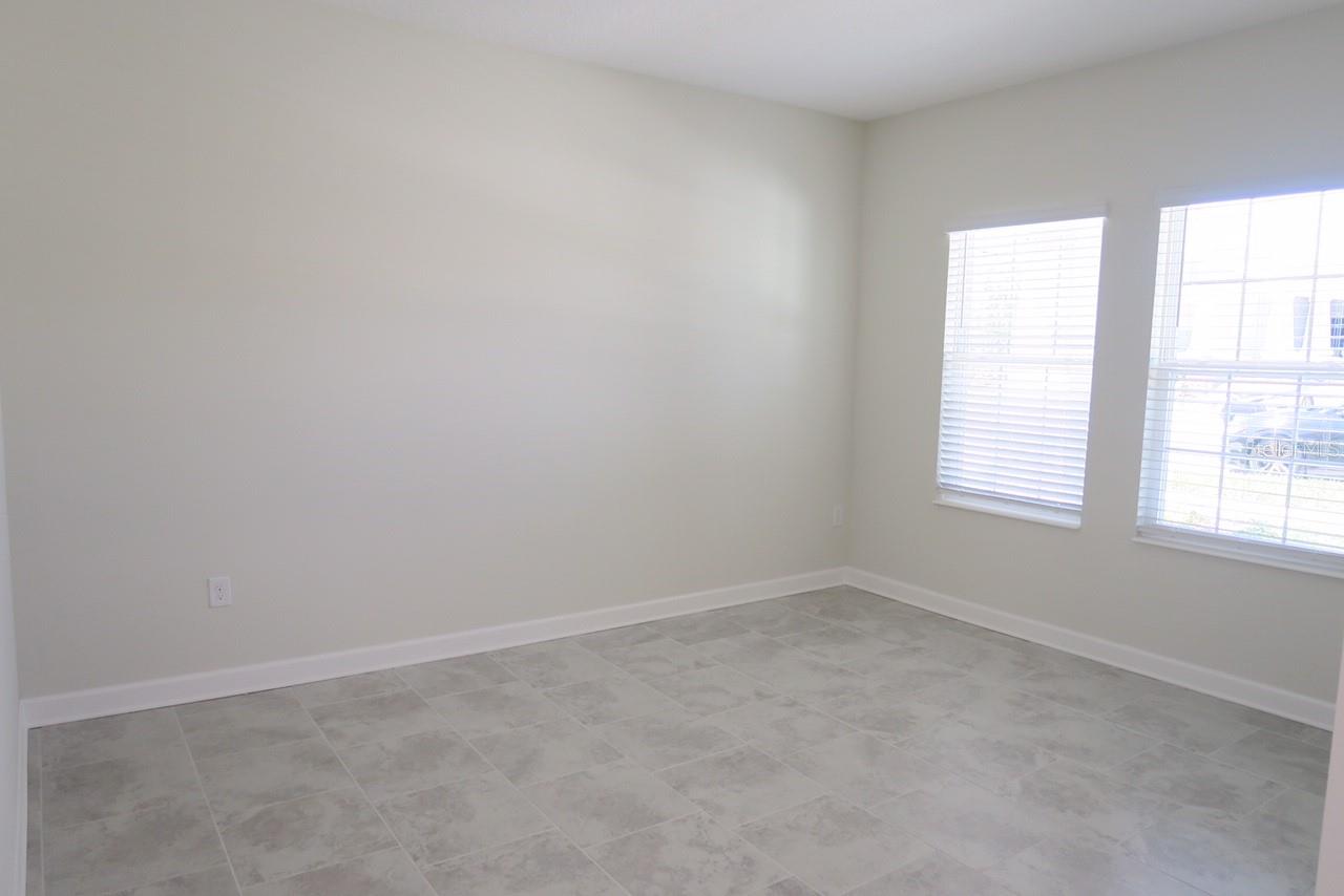 Image 19 of 30 For 4333 Seven Canyons Drive