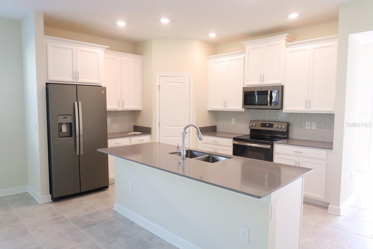 Image 5 of 30 For 4333 Seven Canyons Drive