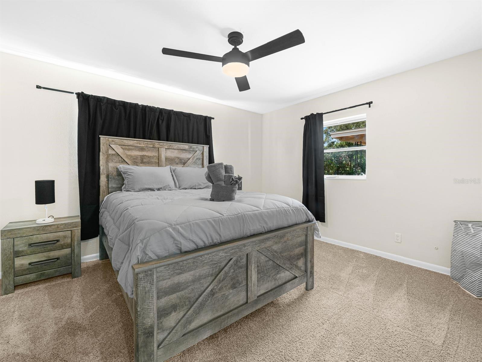 Image 30 of 63 For 1818 6th Street Se