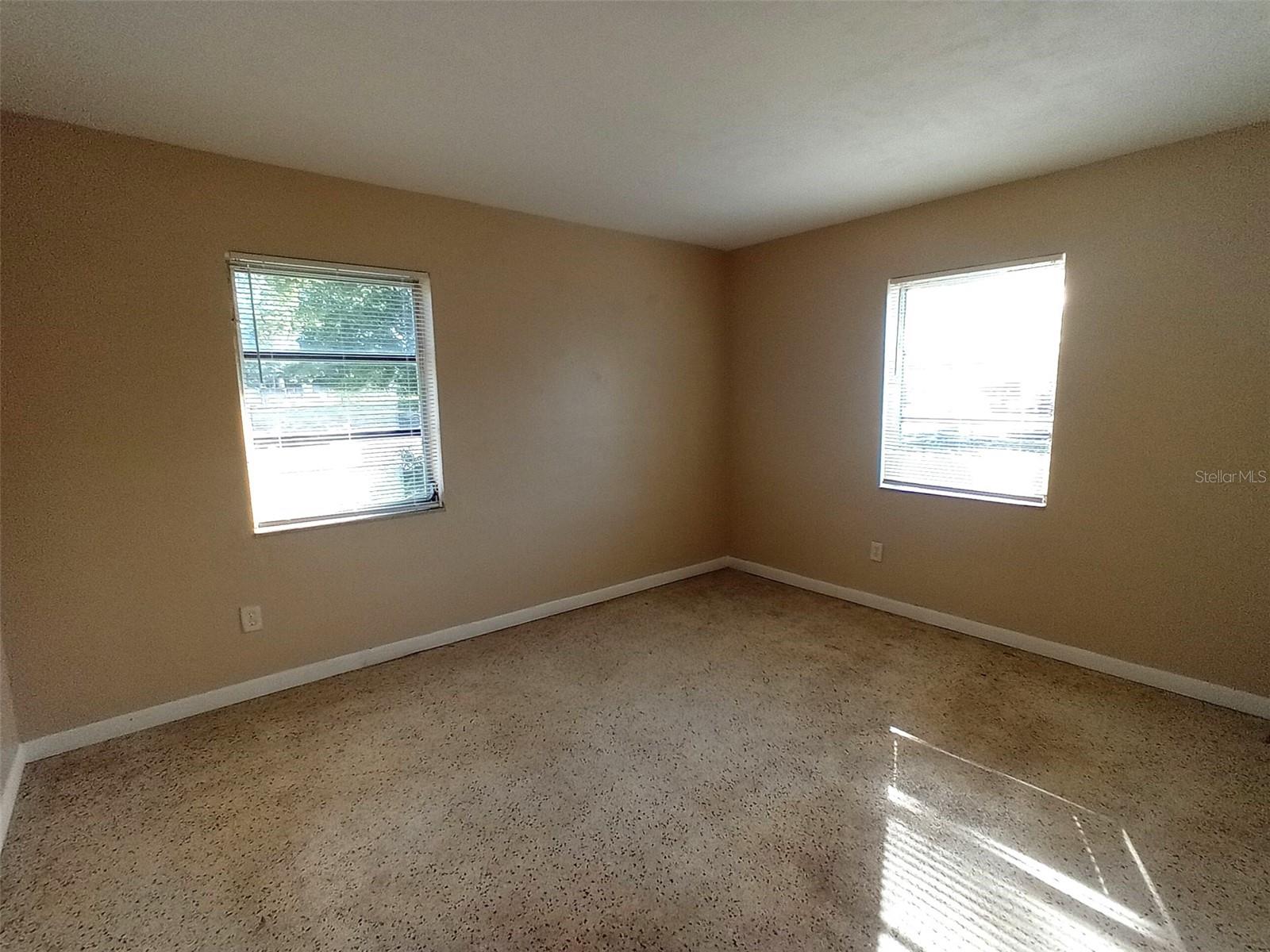 Image 12 of 12 For 2283 Howland Boulevard