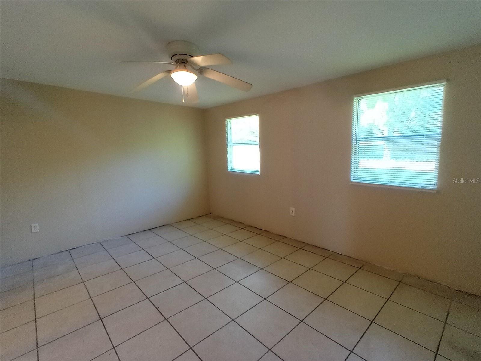 Image 3 of 12 For 2283 Howland Boulevard