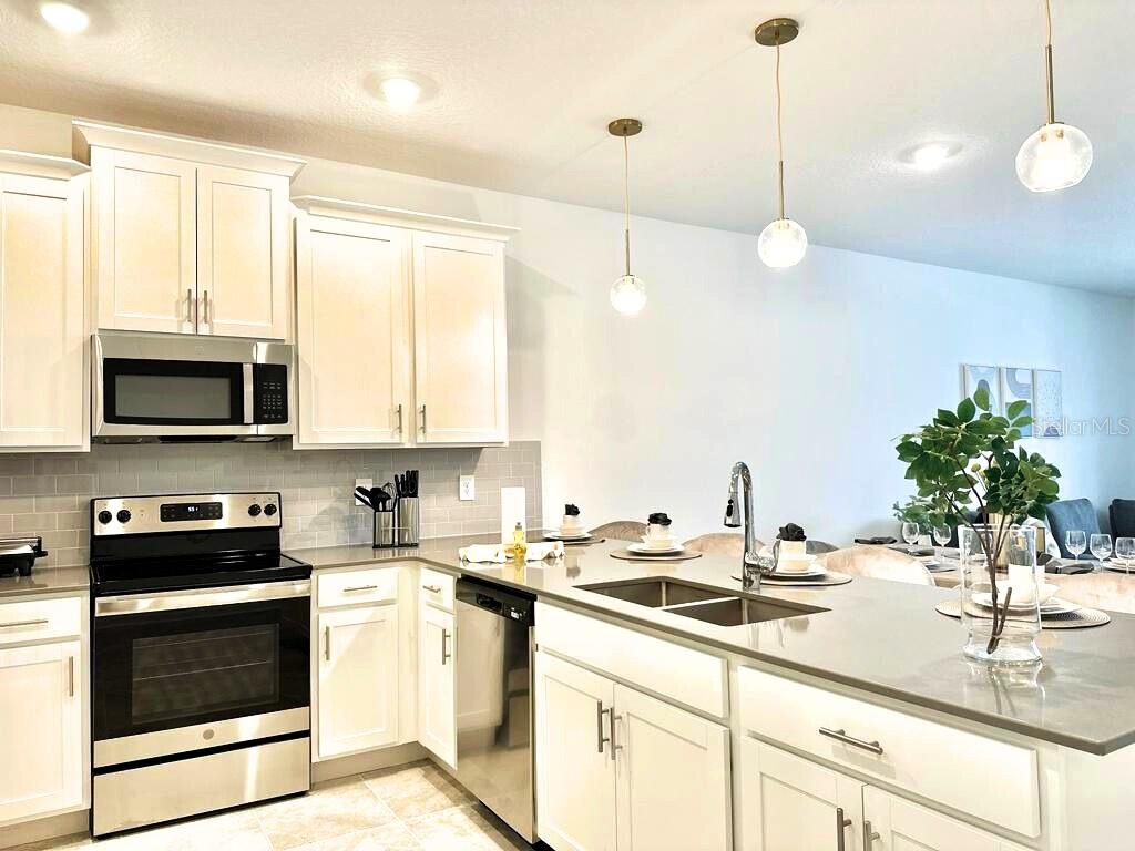 Image 10 of 27 For 8867 Cabot Cliffs Drive 104