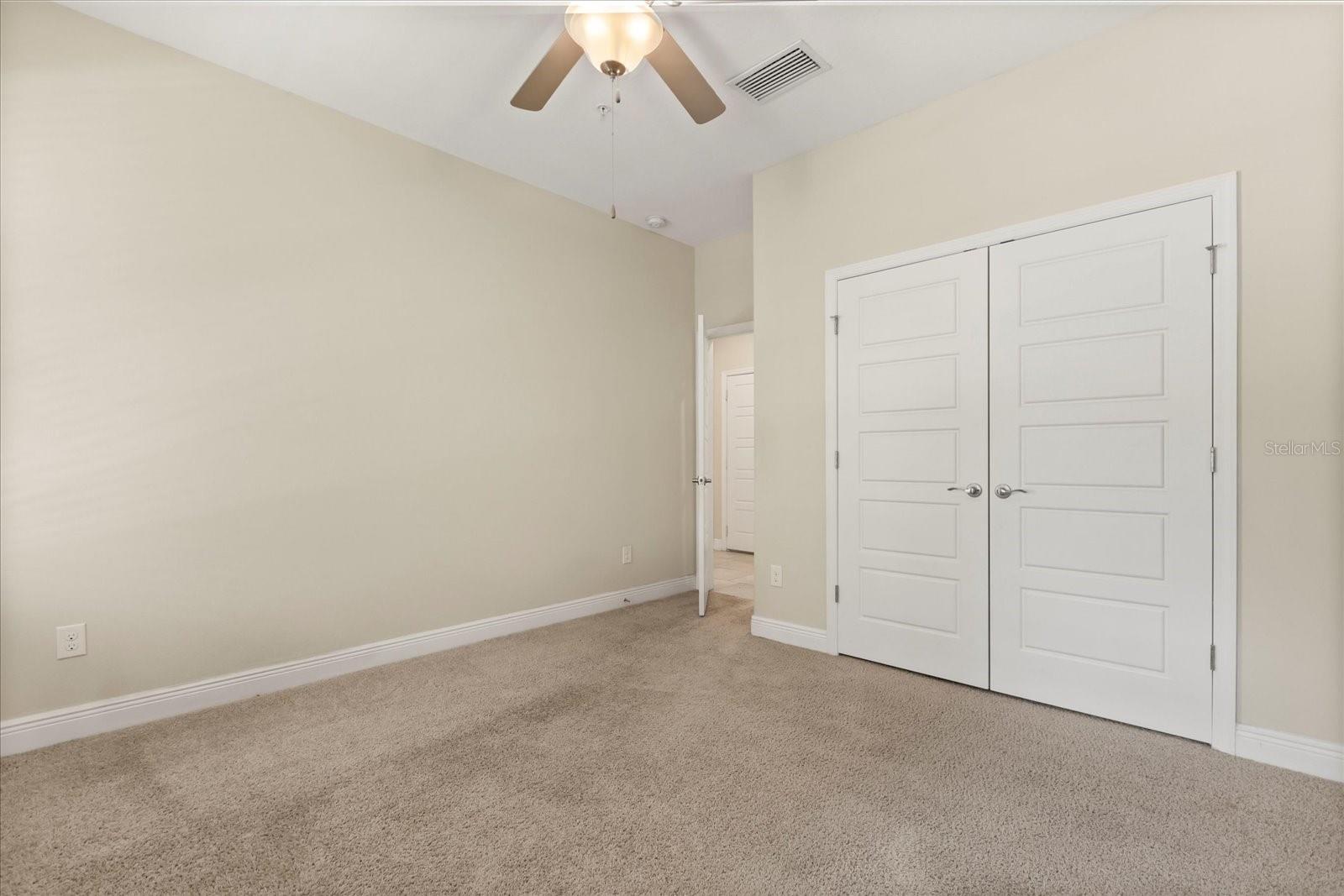 Image 21 of 27 For 2724 Lobelia Drive