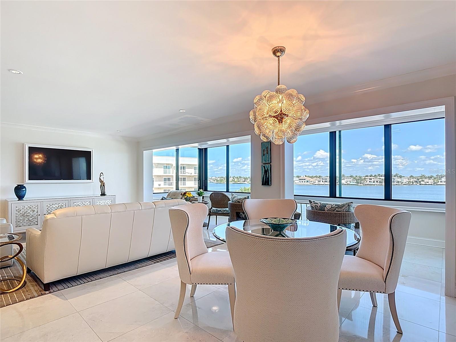 Image 10 of 53 For 3430 Gulf Shore Boulevard N 3b