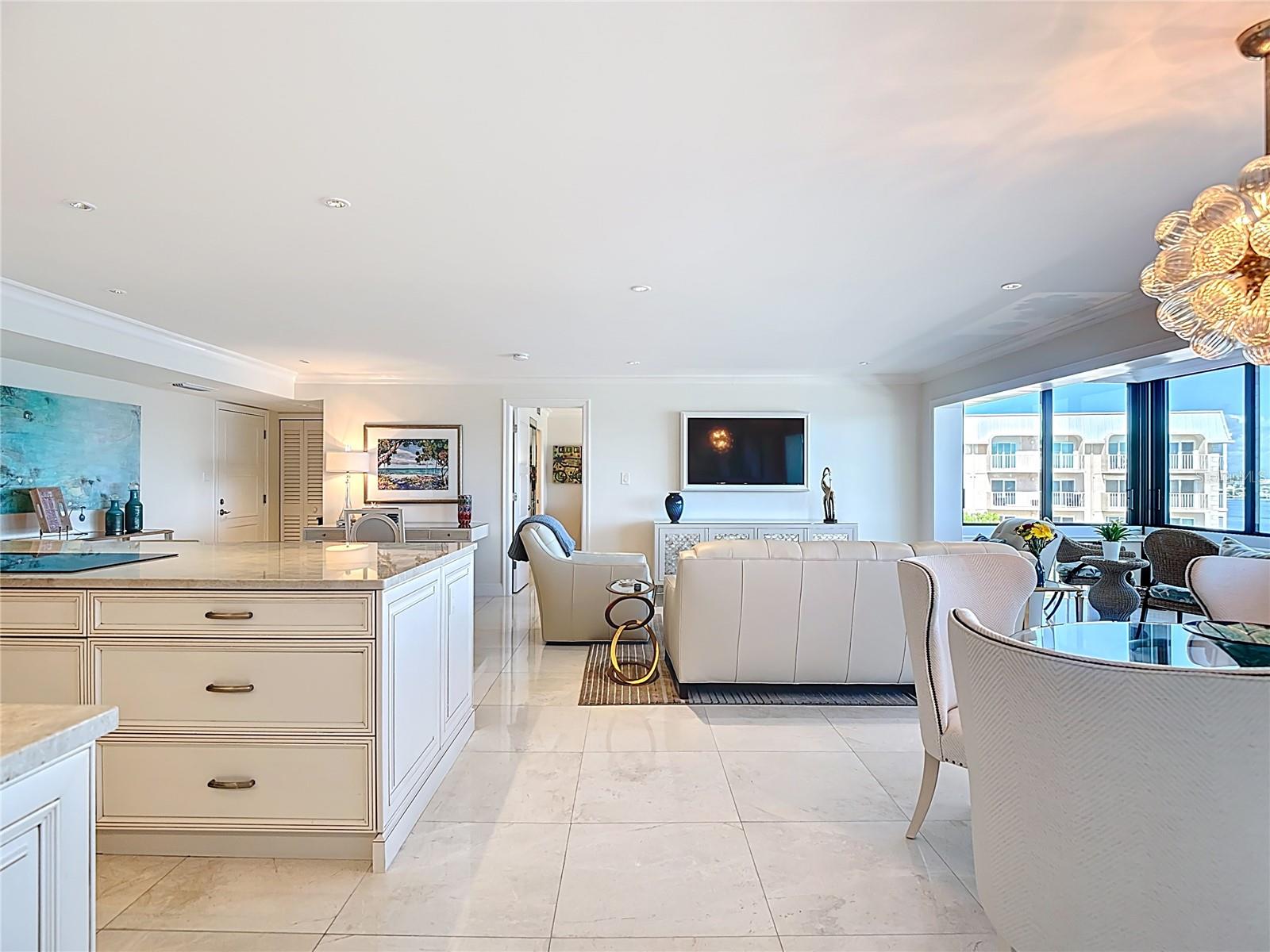 Image 13 of 53 For 3430 Gulf Shore Boulevard N 3b