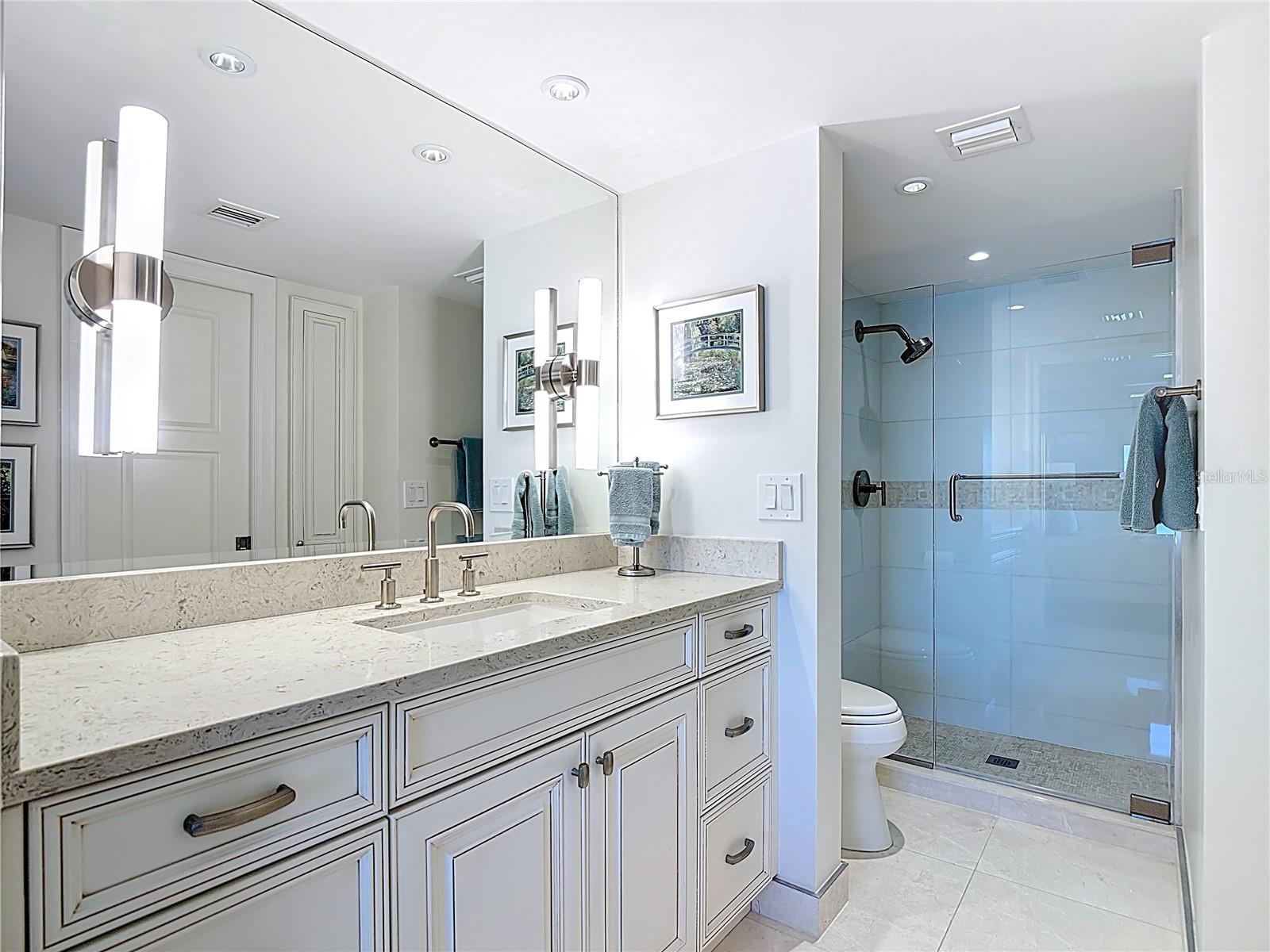 Image 27 of 53 For 3430 Gulf Shore Boulevard N 3b