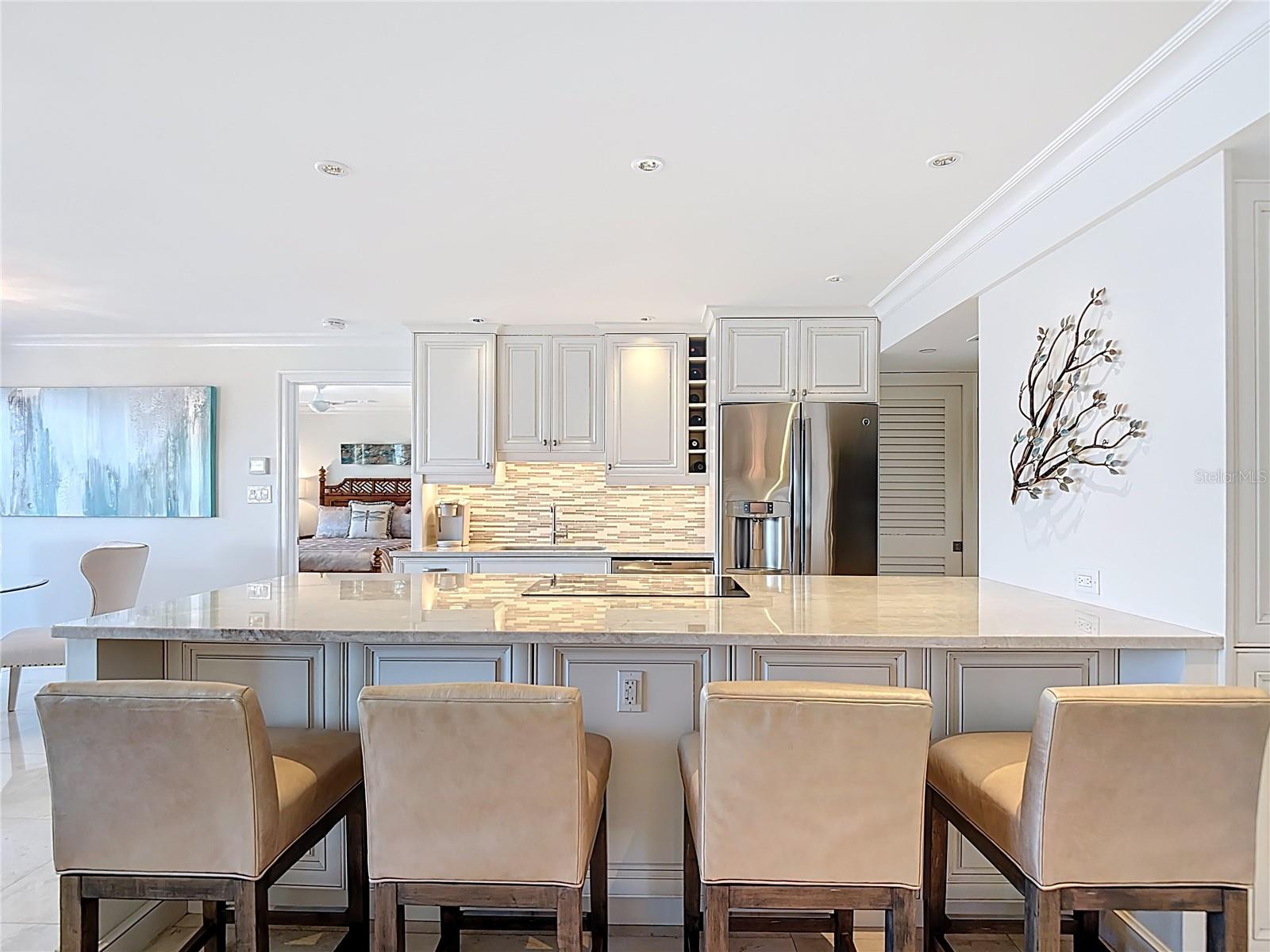 Image 3 of 53 For 3430 Gulf Shore Boulevard N 3b