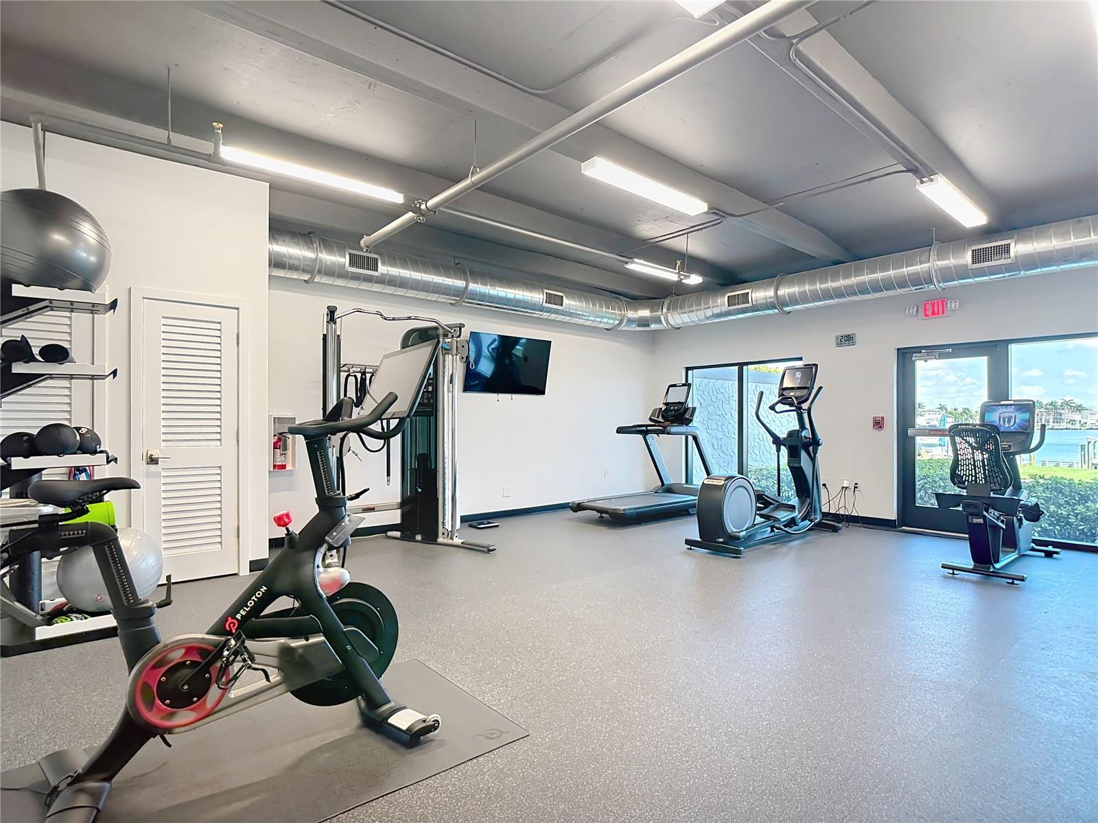 Image 49 of 53 For 3430 Gulf Shore Boulevard N 3b