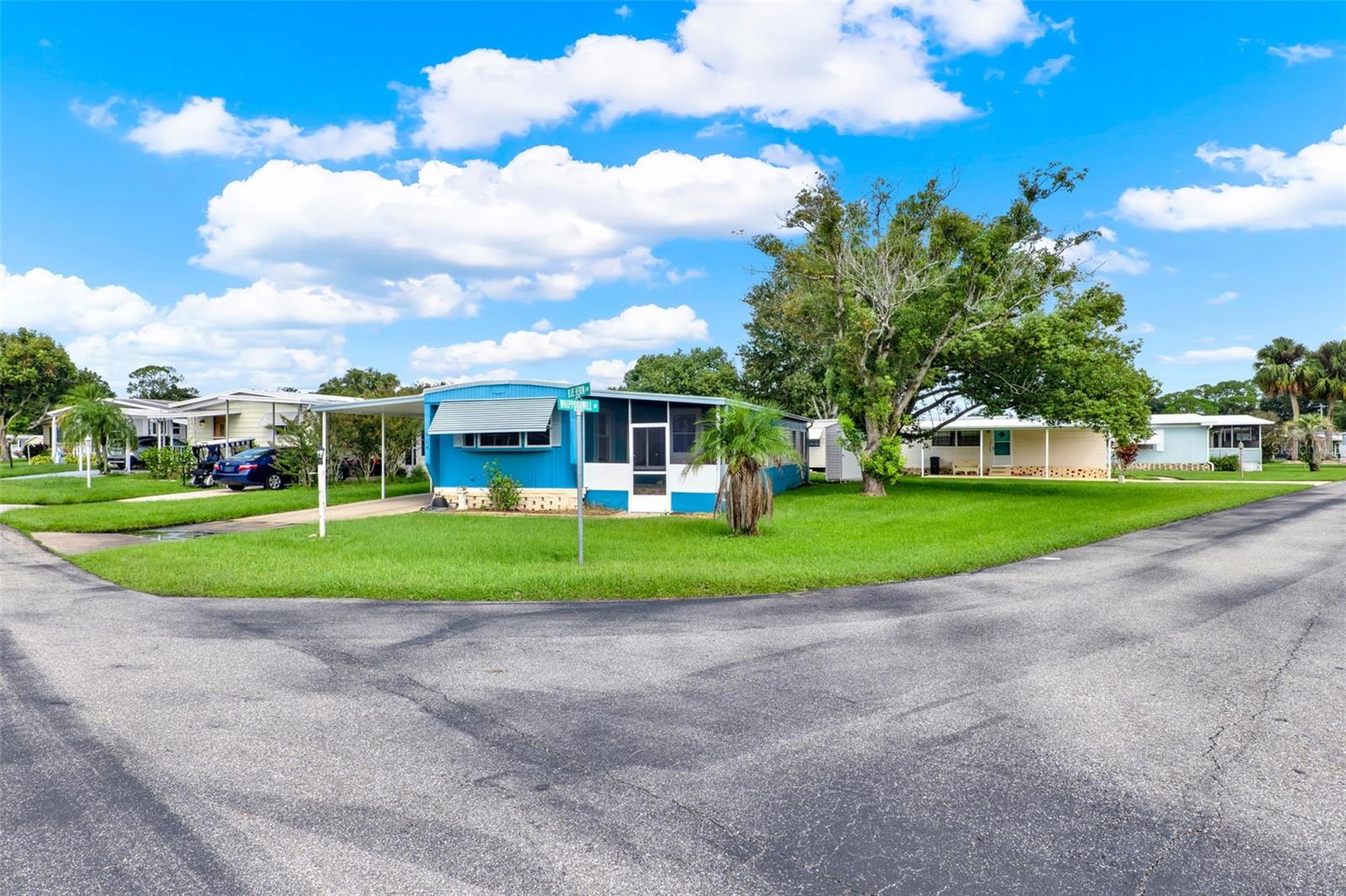 Image 19 of 19 For 904 Blue Heron Boulevard