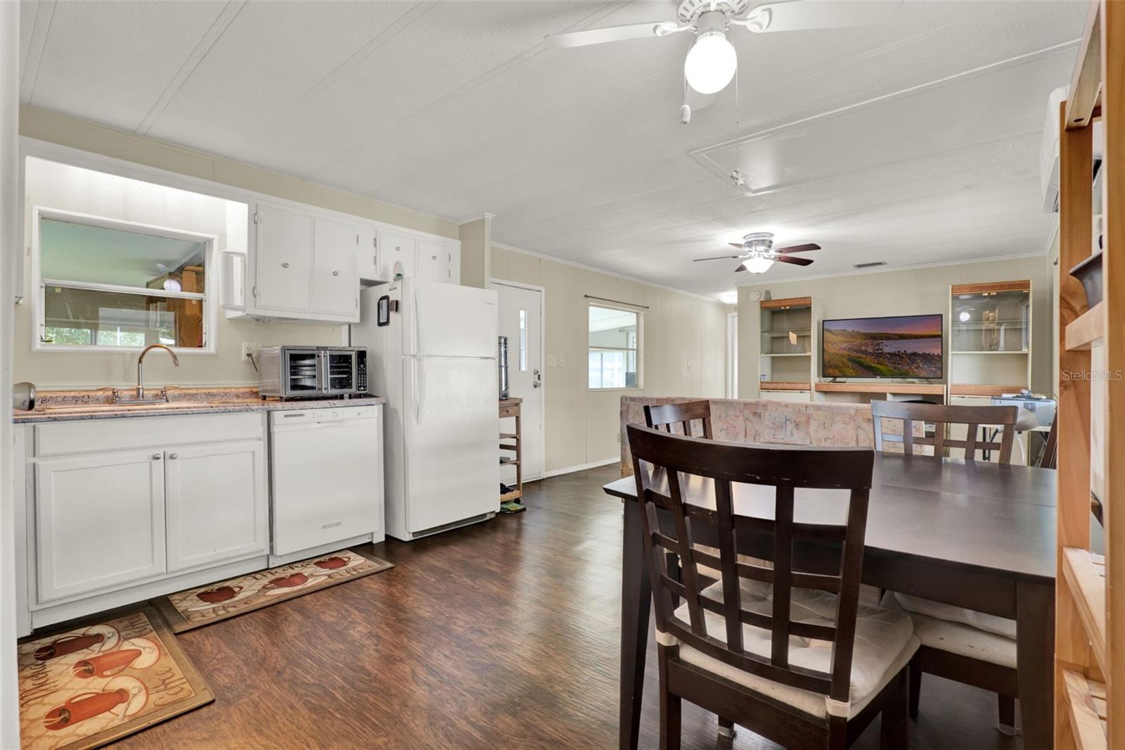 Image 6 of 19 For 904 Blue Heron Boulevard