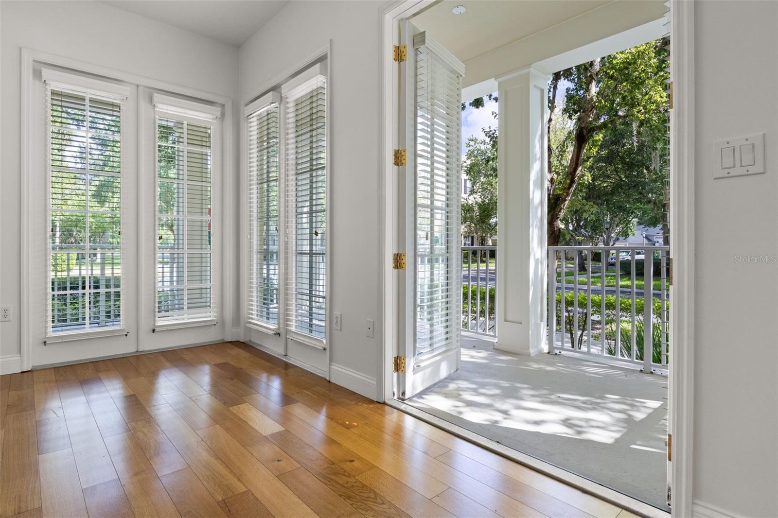 Image 13 of 73 For 844 Blue Sage Street 104