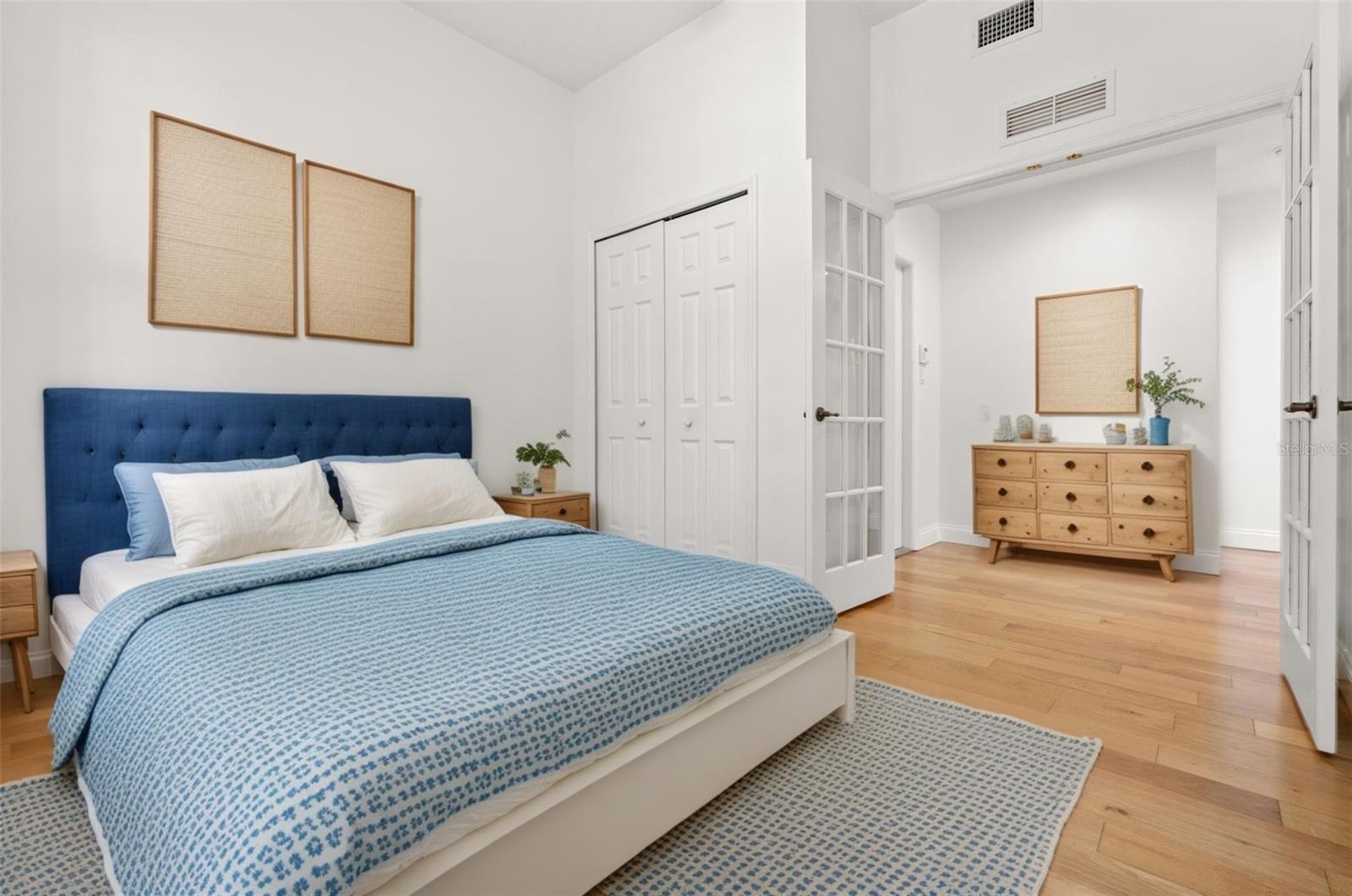 Image 35 of 73 For 844 Blue Sage Street 104