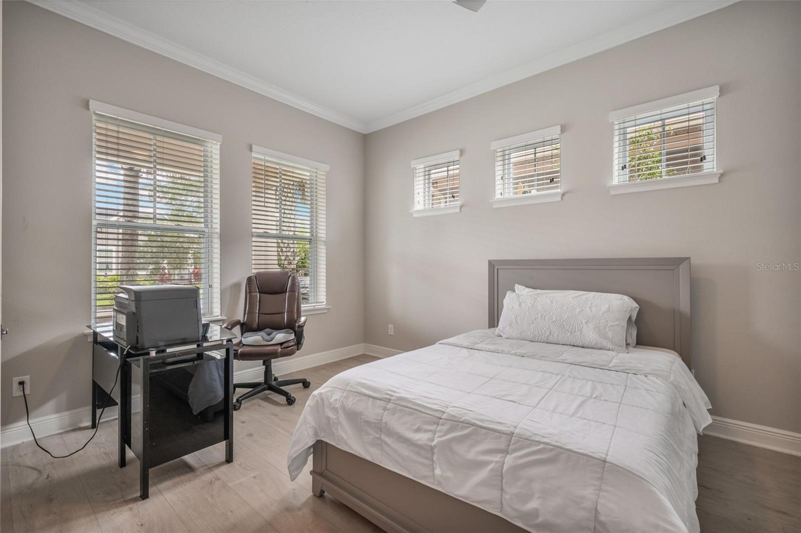 Image 18 of 72 For 9217 Smithies Street