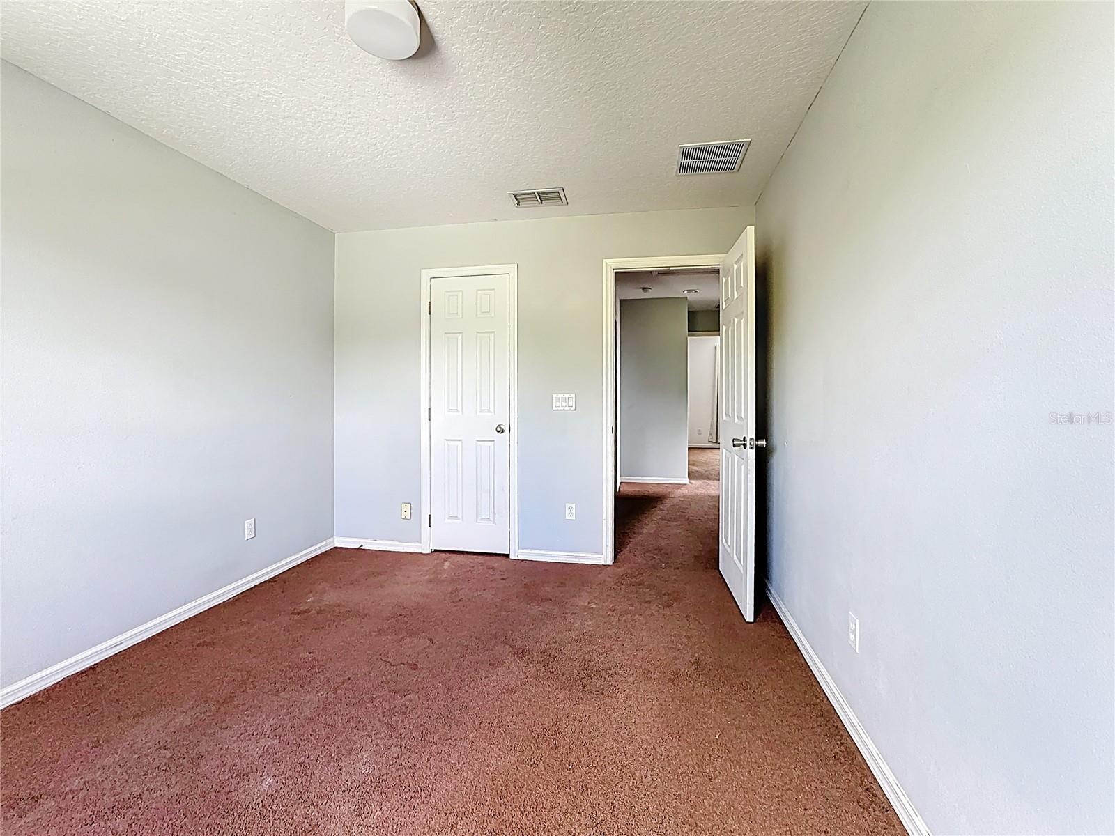 Image 21 of 61 For 2665 Eagle Cliff Drive