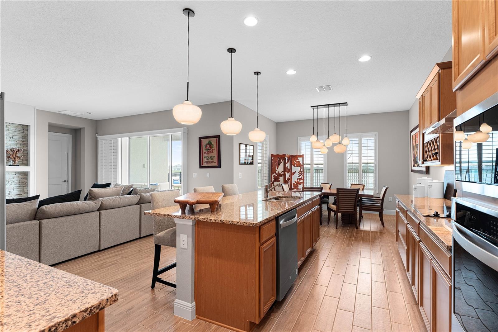 Image 16 of 53 For 18405 Mowry Court