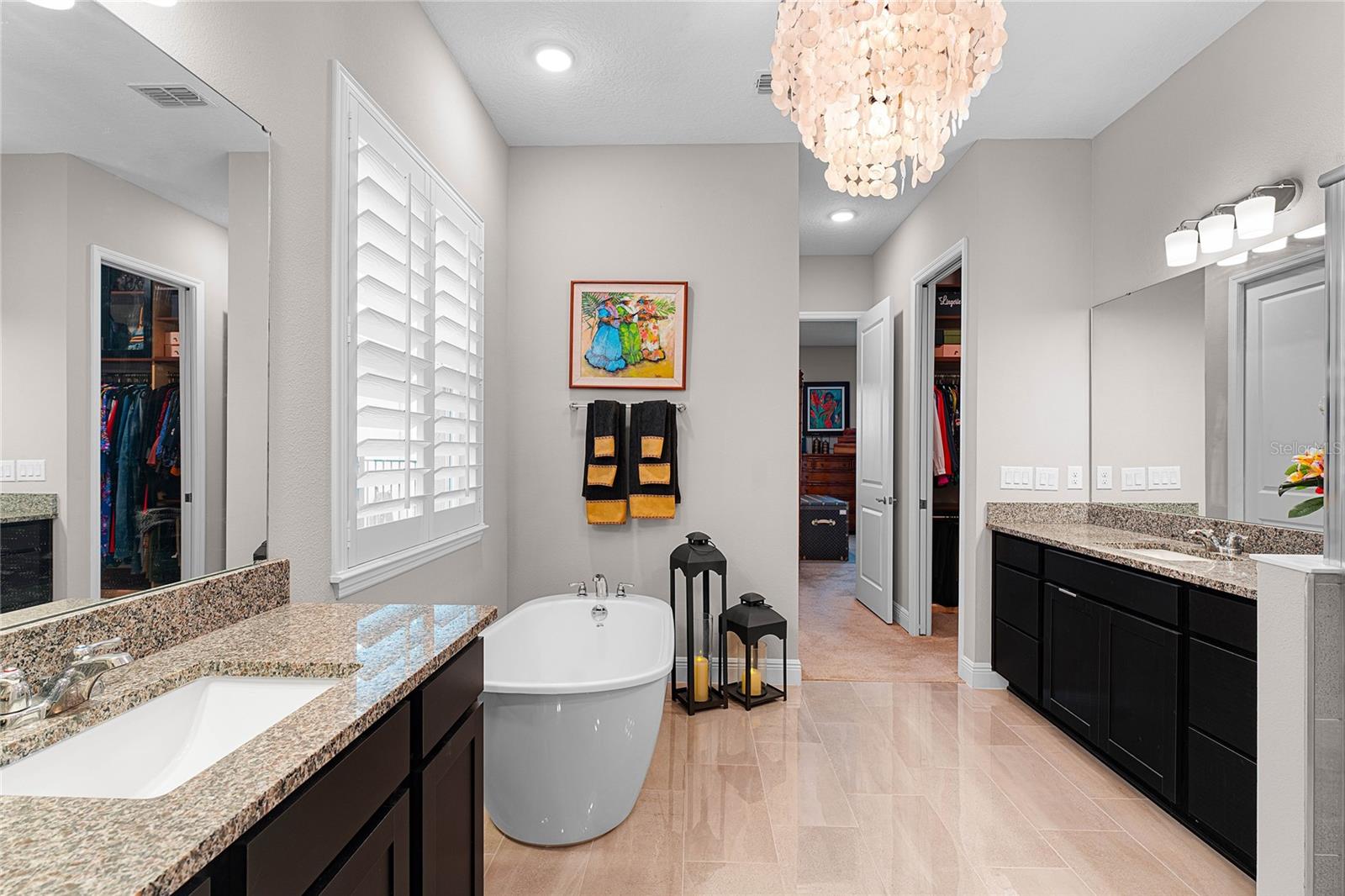 Image 25 of 53 For 18405 Mowry Court