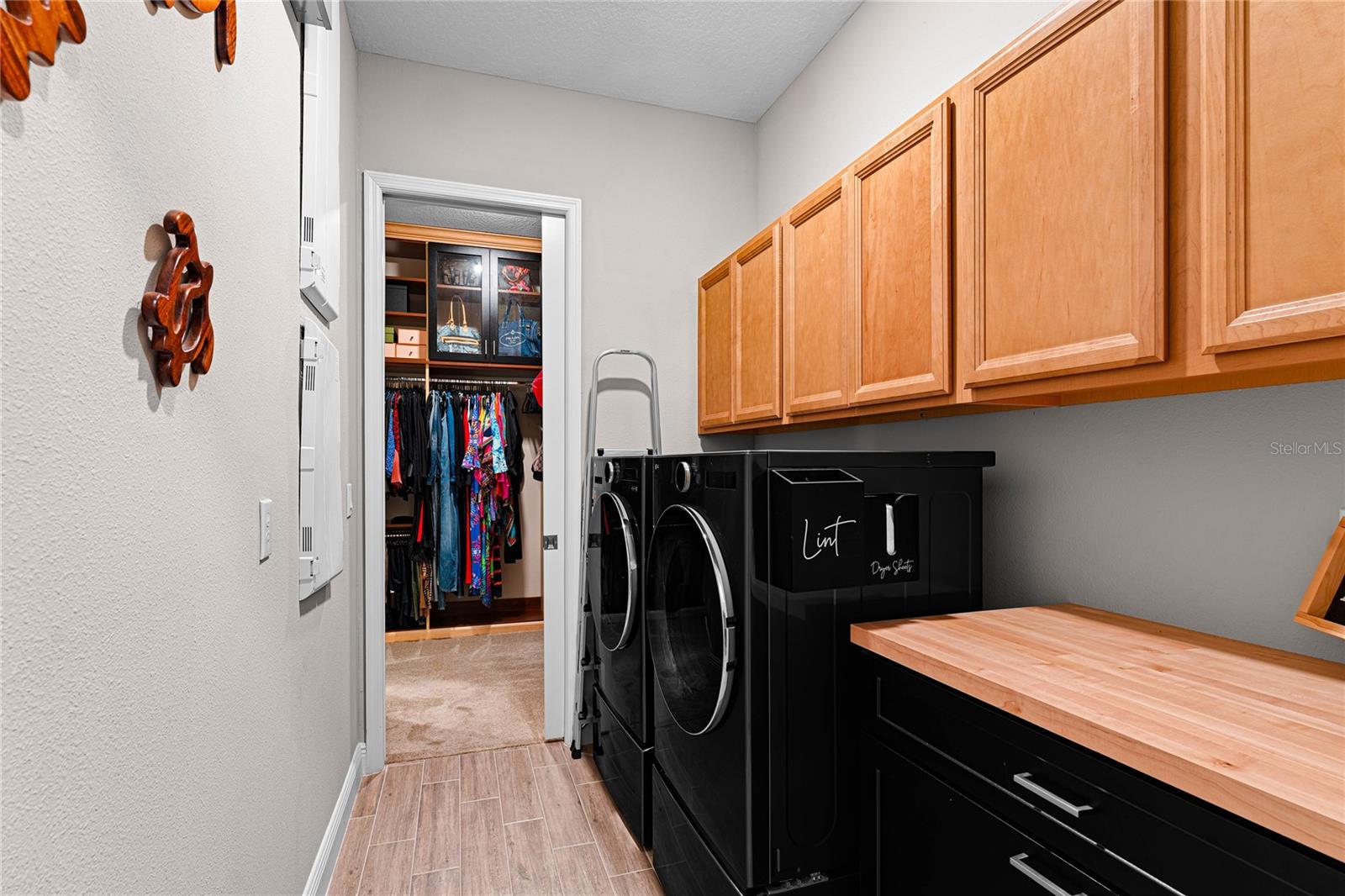 Image 29 of 53 For 18405 Mowry Court